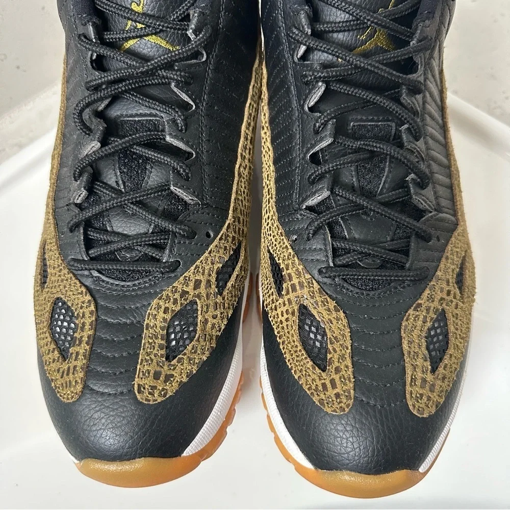 Nike Air Jordan Retro 11 XI IE Sneaker Size 11 Men